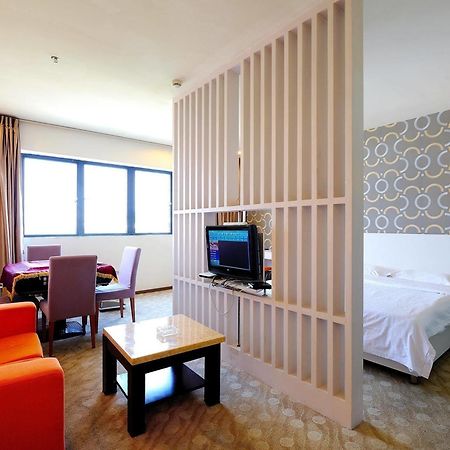 Yilan Hotel Shenzhen Investment Management Co. Ltd Luaran gambar