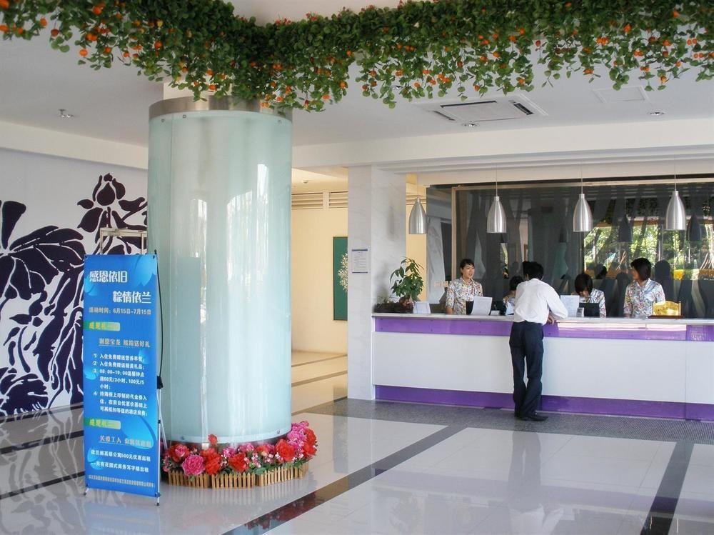Yilan Hotel Shenzhen Investment Management Co. Ltd Luaran gambar