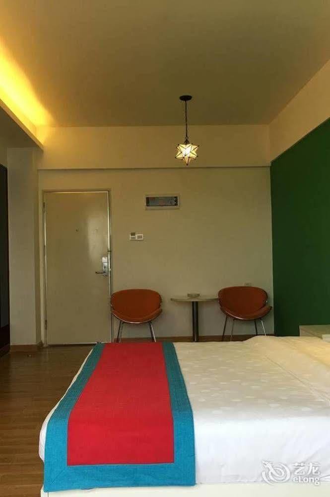 Yilan Hotel Shenzhen Investment Management Co. Ltd Luaran gambar